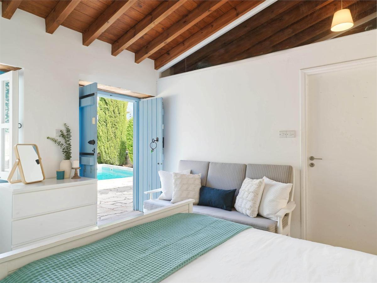 Villa Avgoustis Pachna Екстер'єр фото